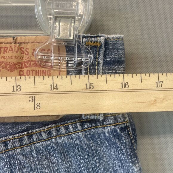 Levis 505 Jeans Mens 31x30 Straight Regular Fit Mid Rise Med Wash - Picture 9 of 10